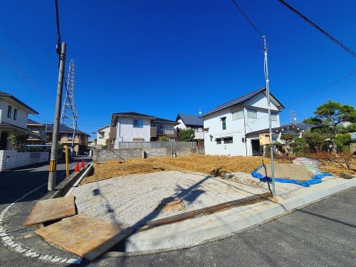 【新築戸建】鮎川3丁目！閑静な住宅地の2区画！