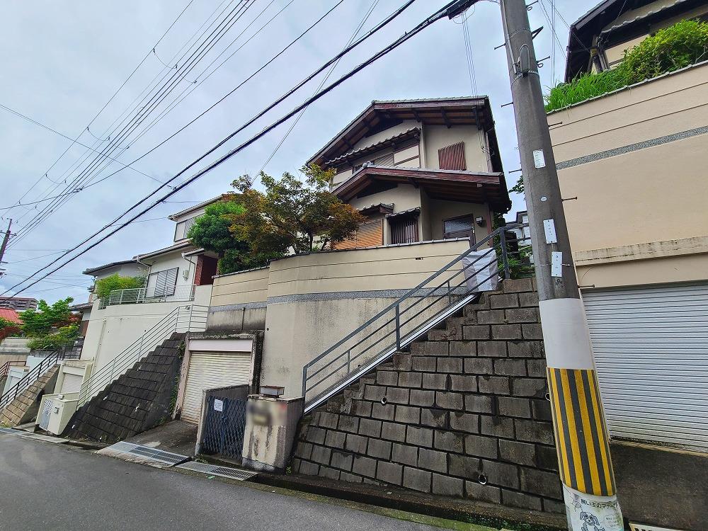 高槻市日吉台六番町の画像