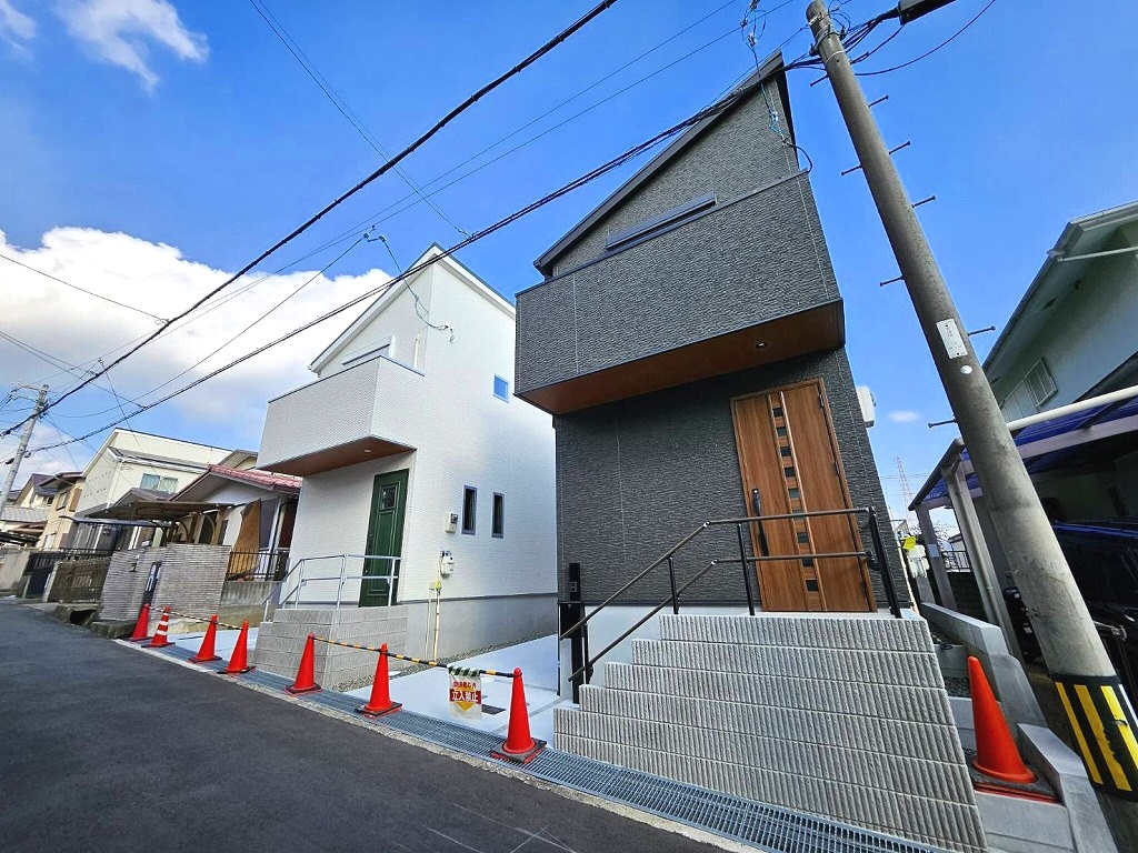 高槻市安岡寺町４丁目（全2区画）の画像