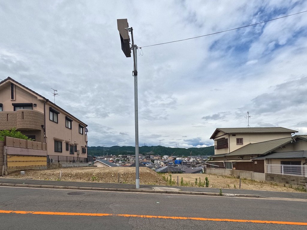 高槻市日吉台一番町（全3区画）の画像