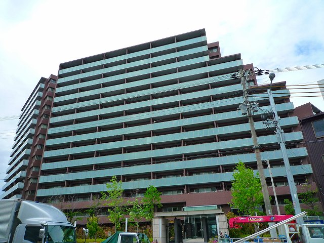 高槻市今城町ウェリス高槻パークスクエアの画像