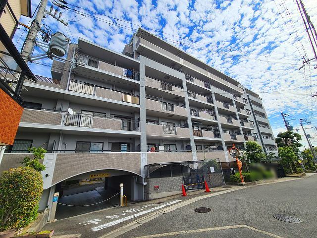 高槻市上土室１丁目リーベスト高槻の画像