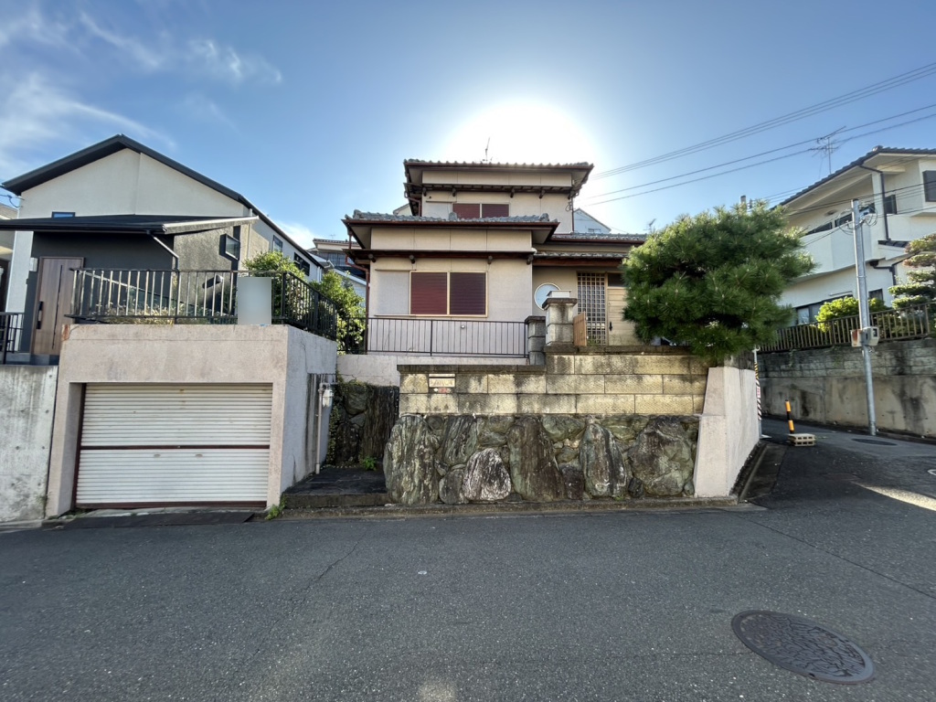 高槻市南平台１丁目の画像