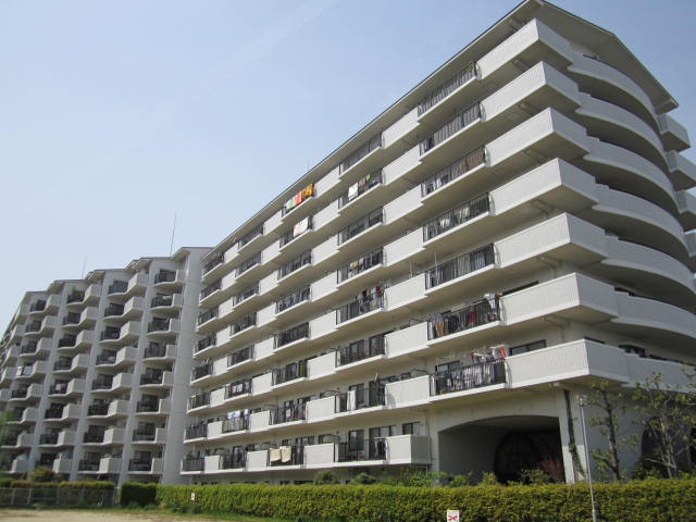 高槻市北大樋町ライオンズマンション高槻南の画像