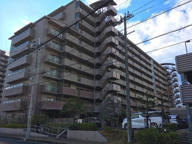 茨木市学園町ジオ茨木学園町6番館の画像