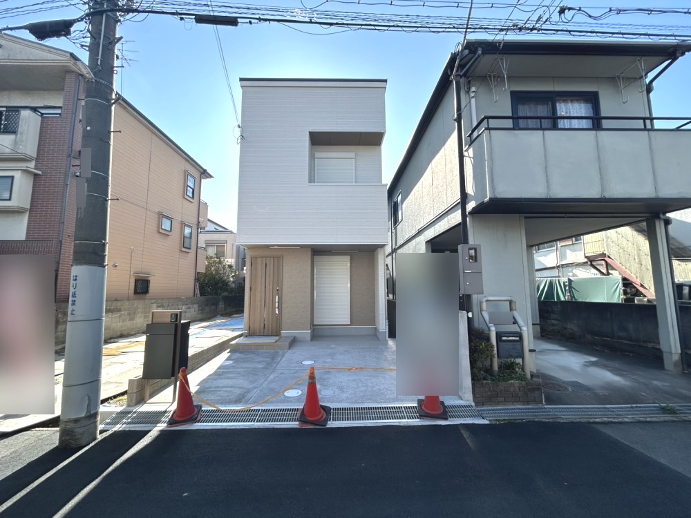 高槻市名神町の画像