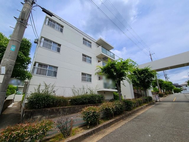 高槻市真上町４丁目高槻グリーンハイツの画像