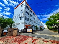 第六中学校