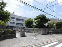 白川小学校