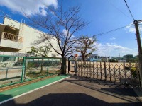 若松小学校