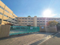 冠中学校