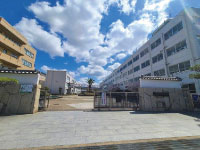 第一中学校