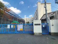 西大冠小学校
